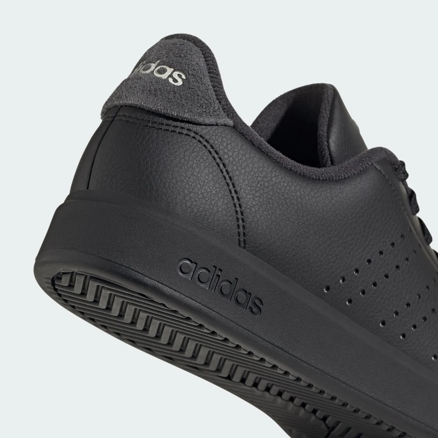 adidas Men's Advantage 2.0 Sneaker
