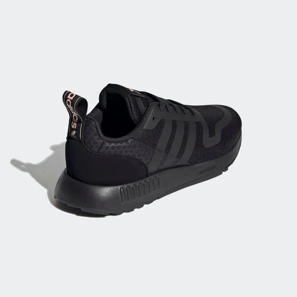adidas Originals Women's Smooth Runner Sneaker