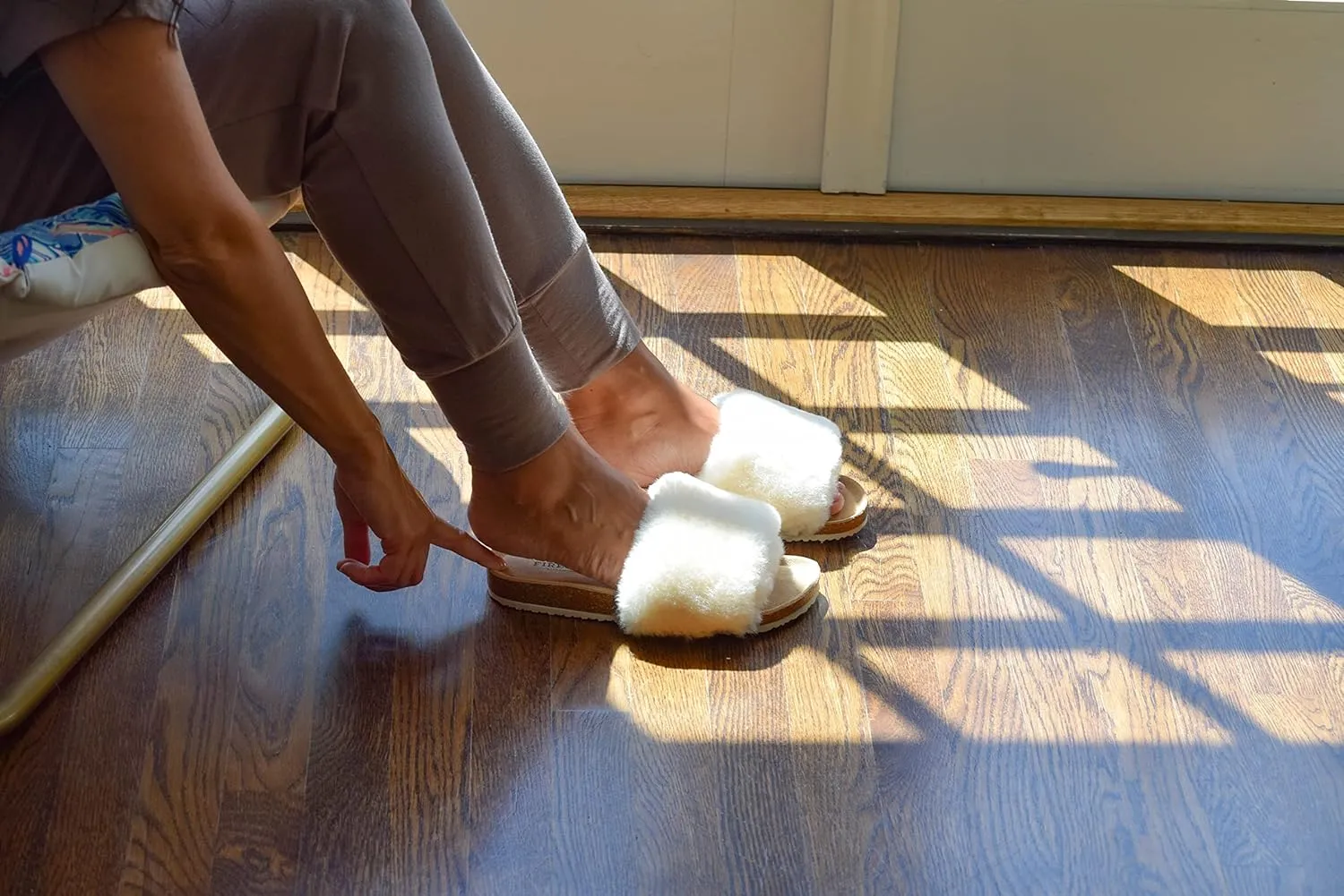 Dearfoams Women's Fireside Canberra Genuine Shearling Cork Footbed Easy On/Off Slide
