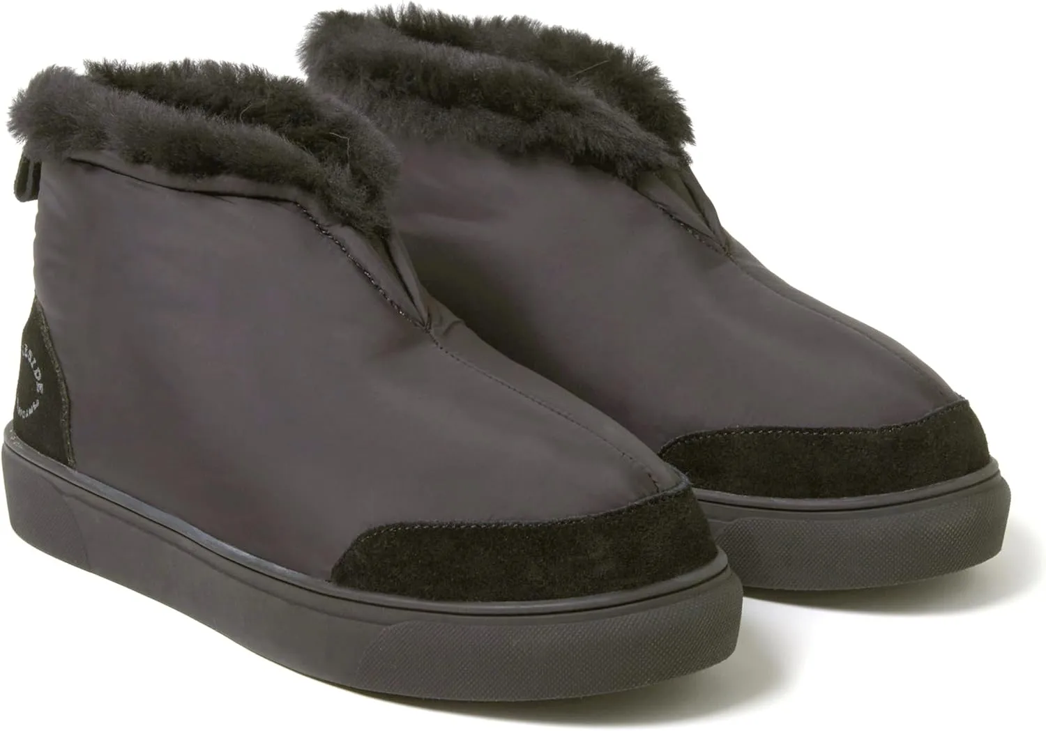 Dearfoams Women's Fireside Nylon Australian Shearling Water Resistant Après Winter Warm Up Bootie