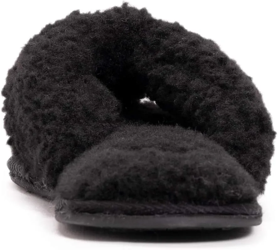 MUK LUKS Women's Taryn Thong Slipper