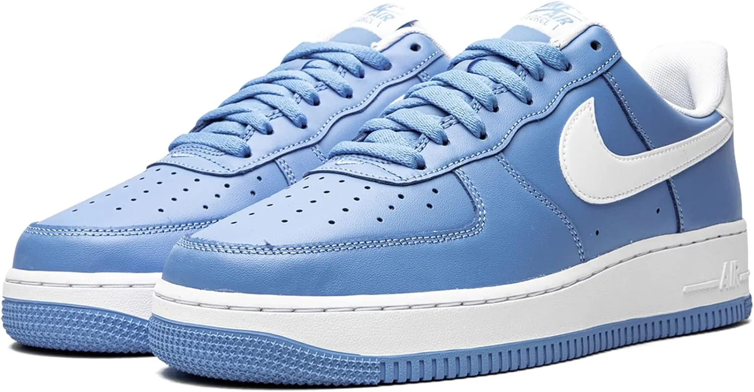 Nike Men's Air Force 1 Low UNC Sneaker