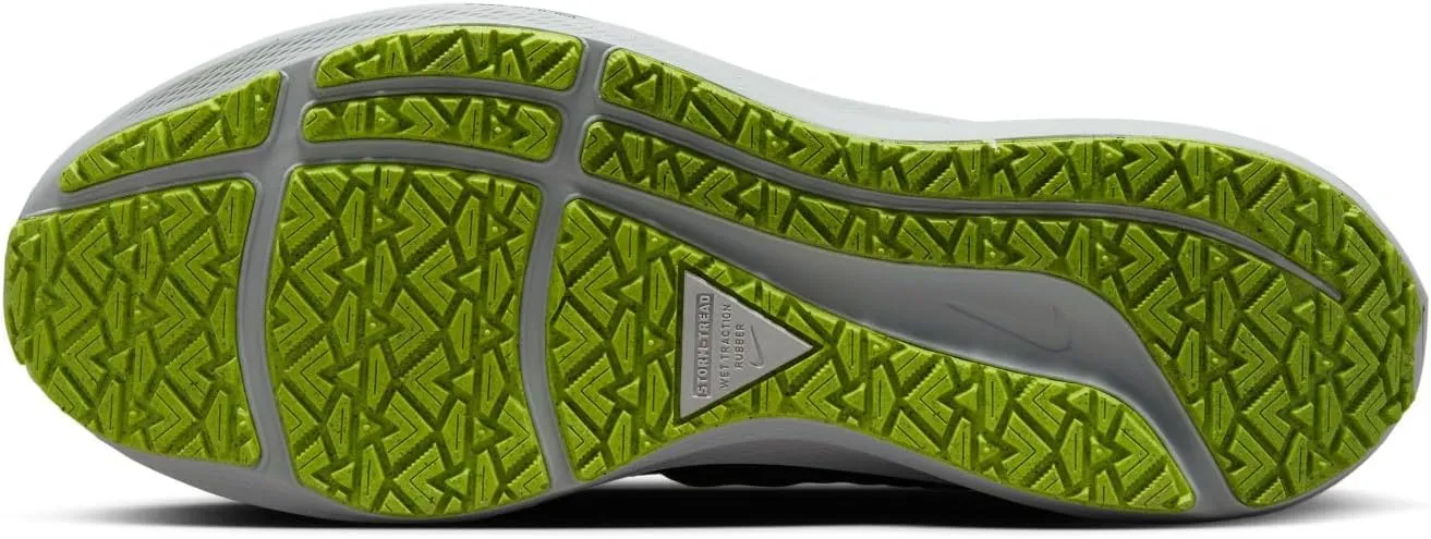 Nike Men's Sneaker