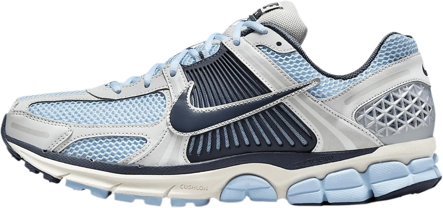 Nike Men's Zoom Vomero 5 Sneaker