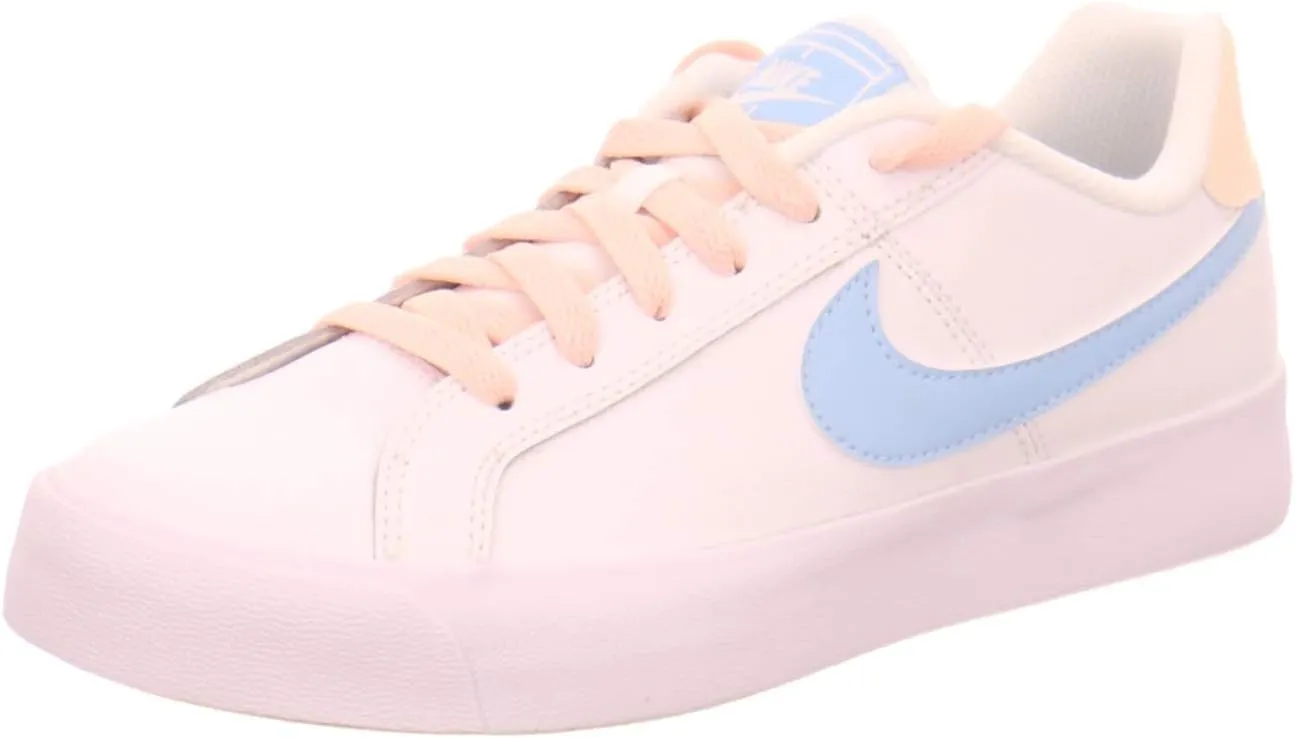 NIKE Women's Court Borough Low Basketball Shoes