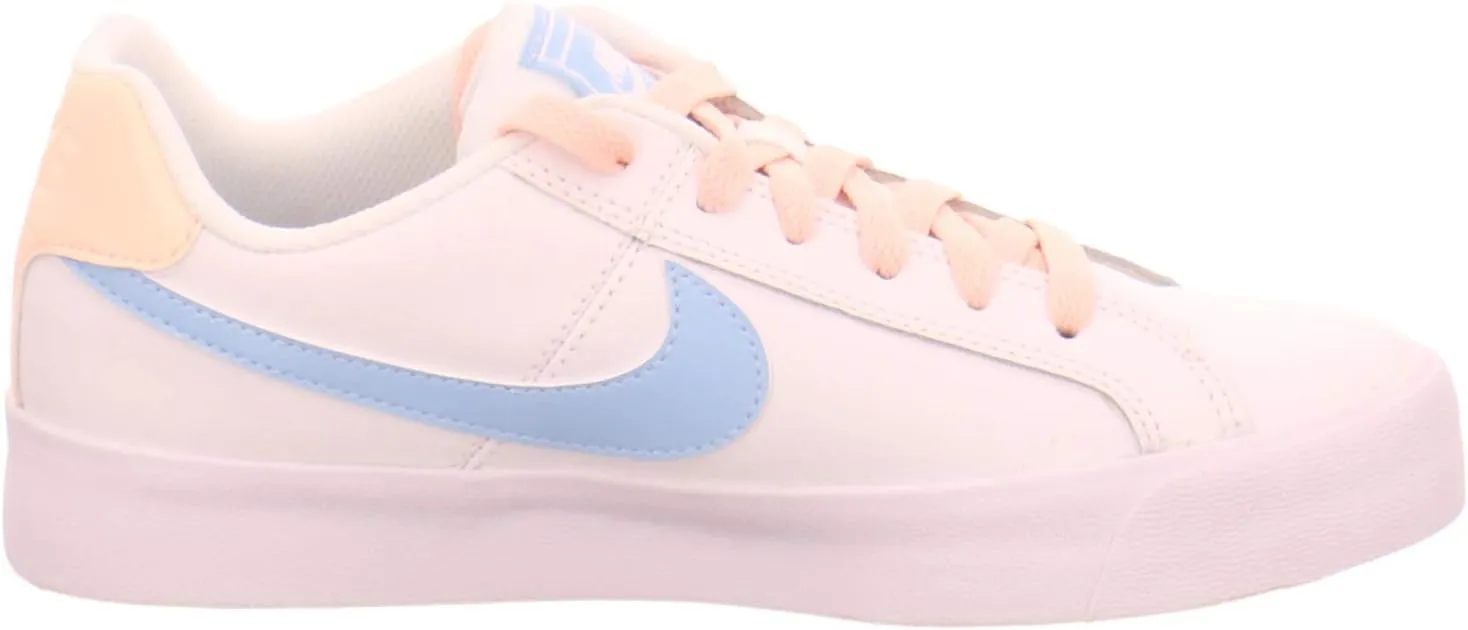 NIKE Women's Court Borough Low Basketball Shoes