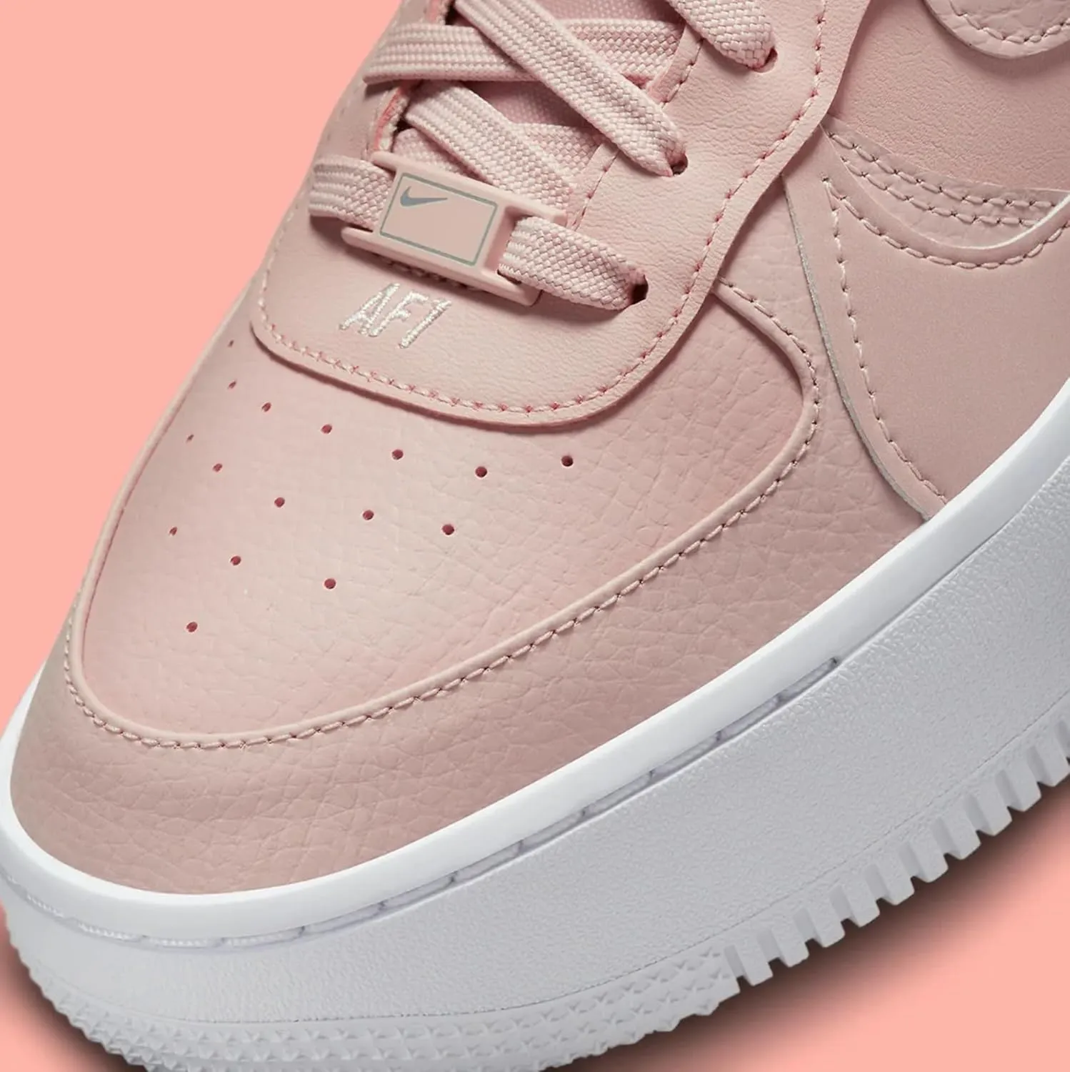 Nike Women's Gymnastics Shoes Sneaker