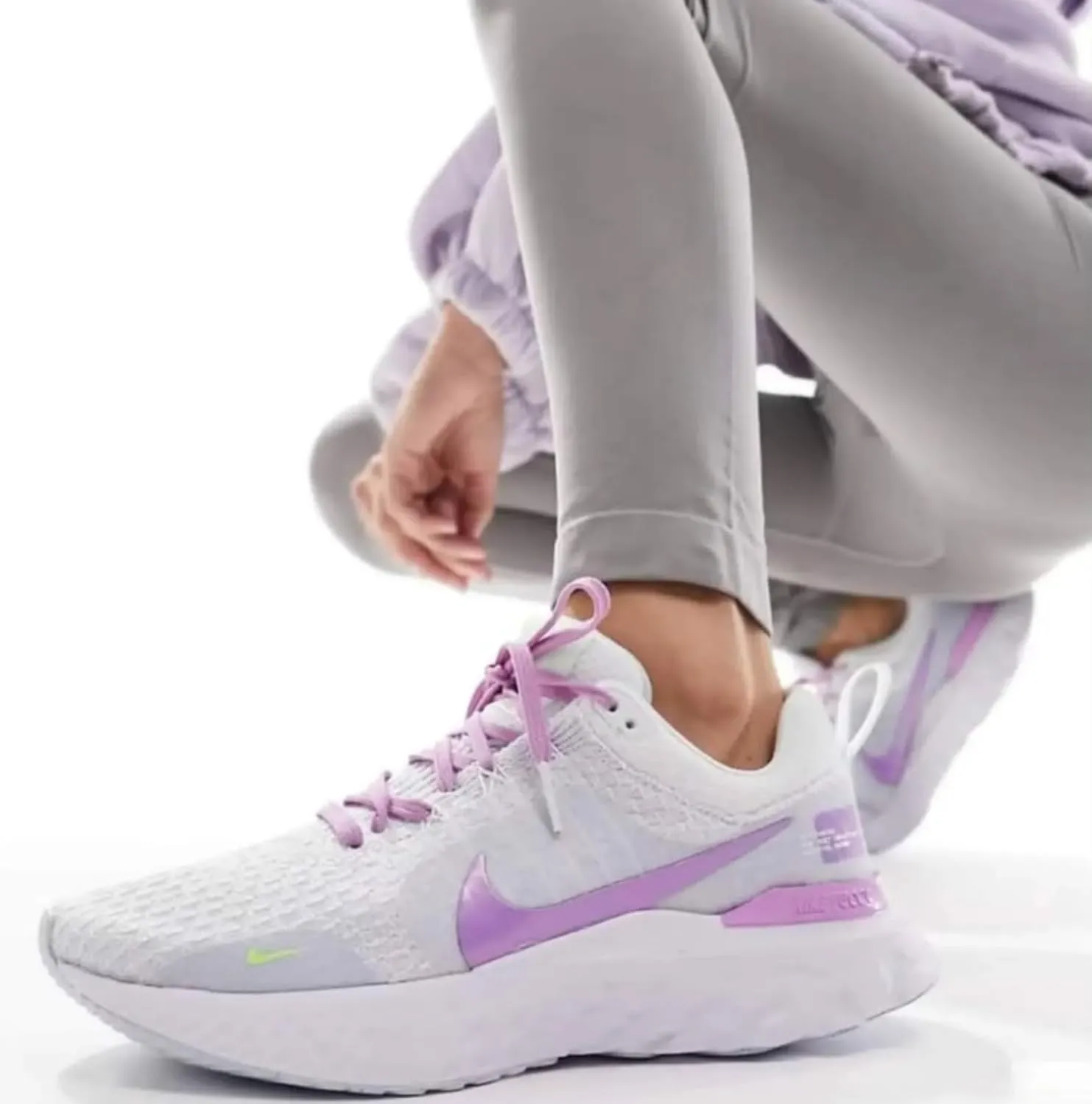 Nike Women's Gymnastics Shoes Sneaker