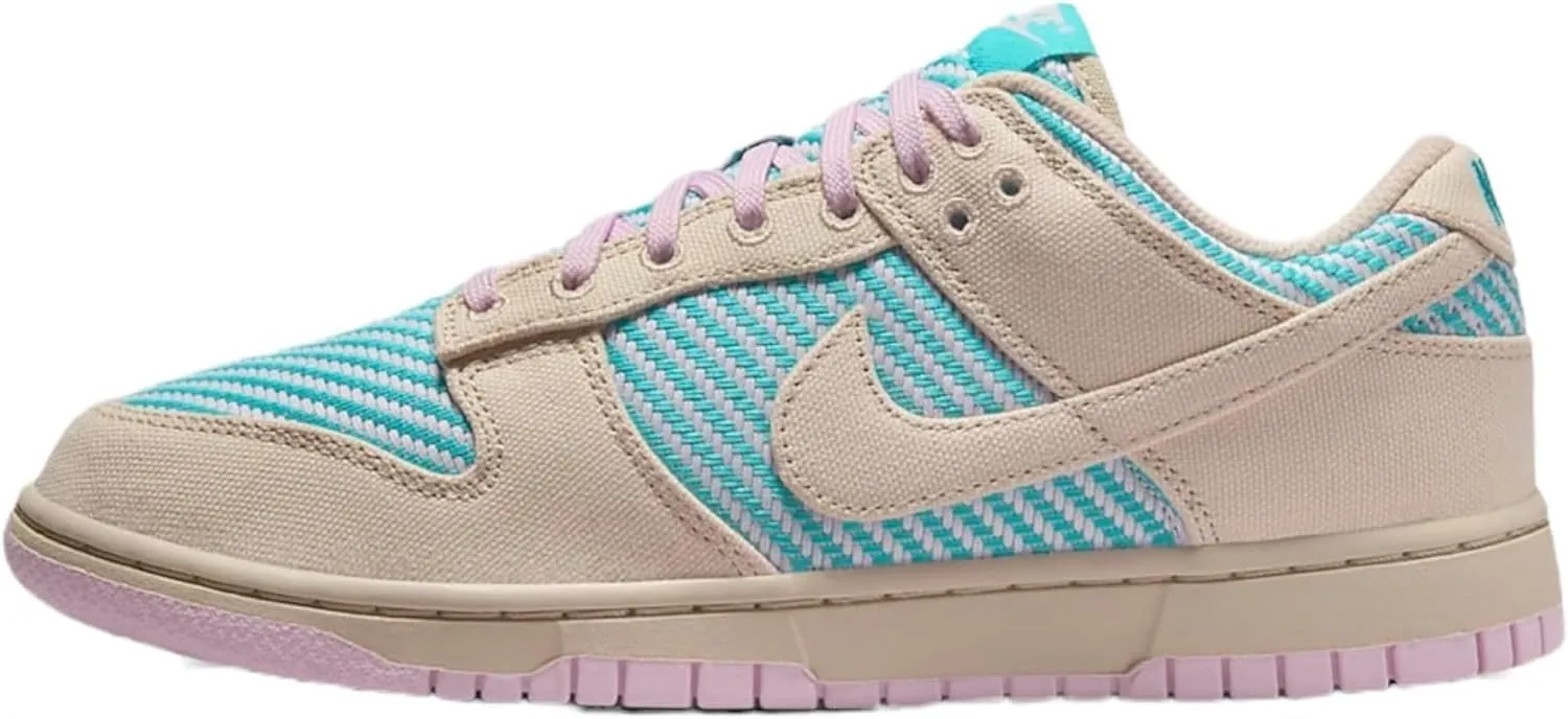 Nike Women's Sneaker