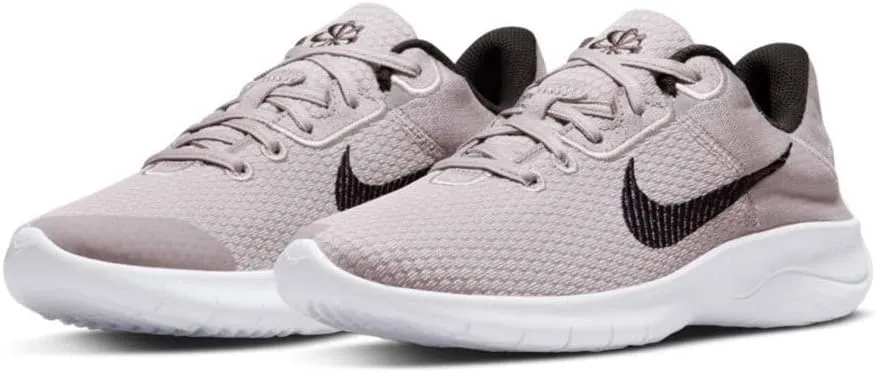 Nike Women's Sneaker