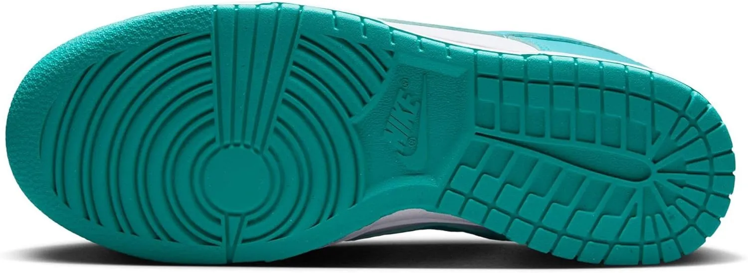 Nike Women's Sneaker