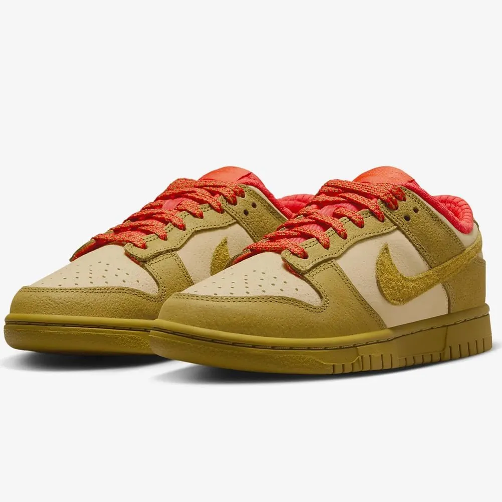 Nike Women's Sneaker