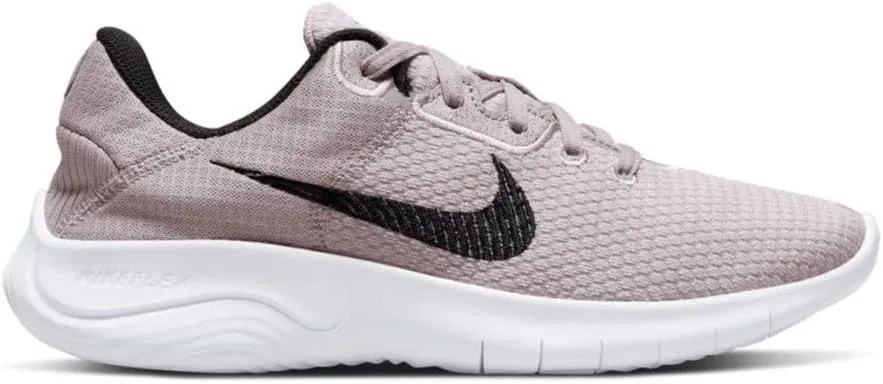Nike Women's Sneaker