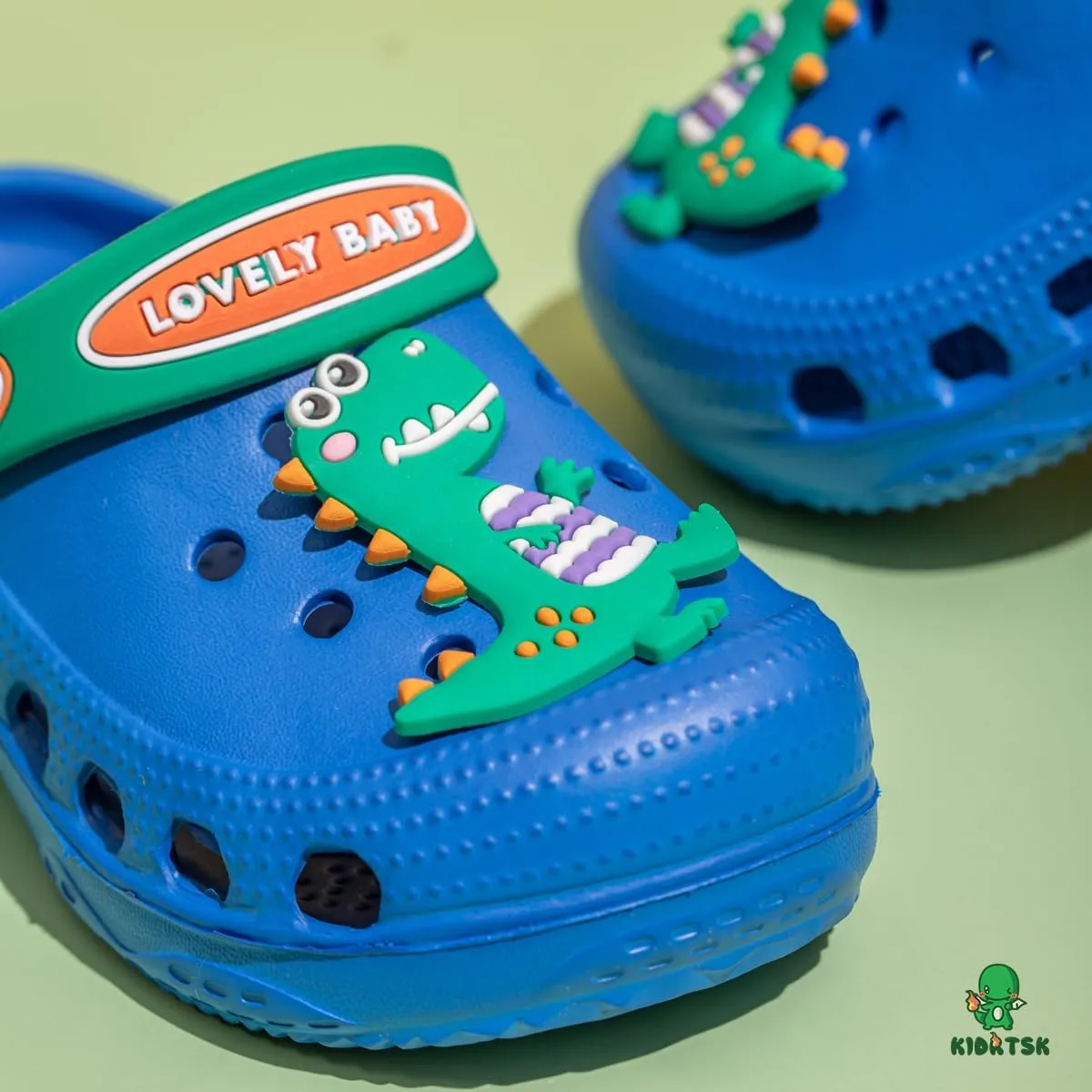 Toddler Kids Boys Girls Cute Garden Water Clogs Slip On Sandals Slides Lightweight Slipper Outdoor Summer Swimming Pool Infant Children Beach Pool Shoes